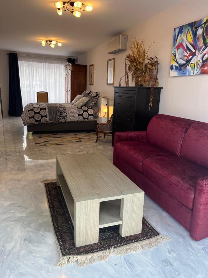 Domaine Pierre Monnaie Villa Verzy ภายนอก รูปภาพ
